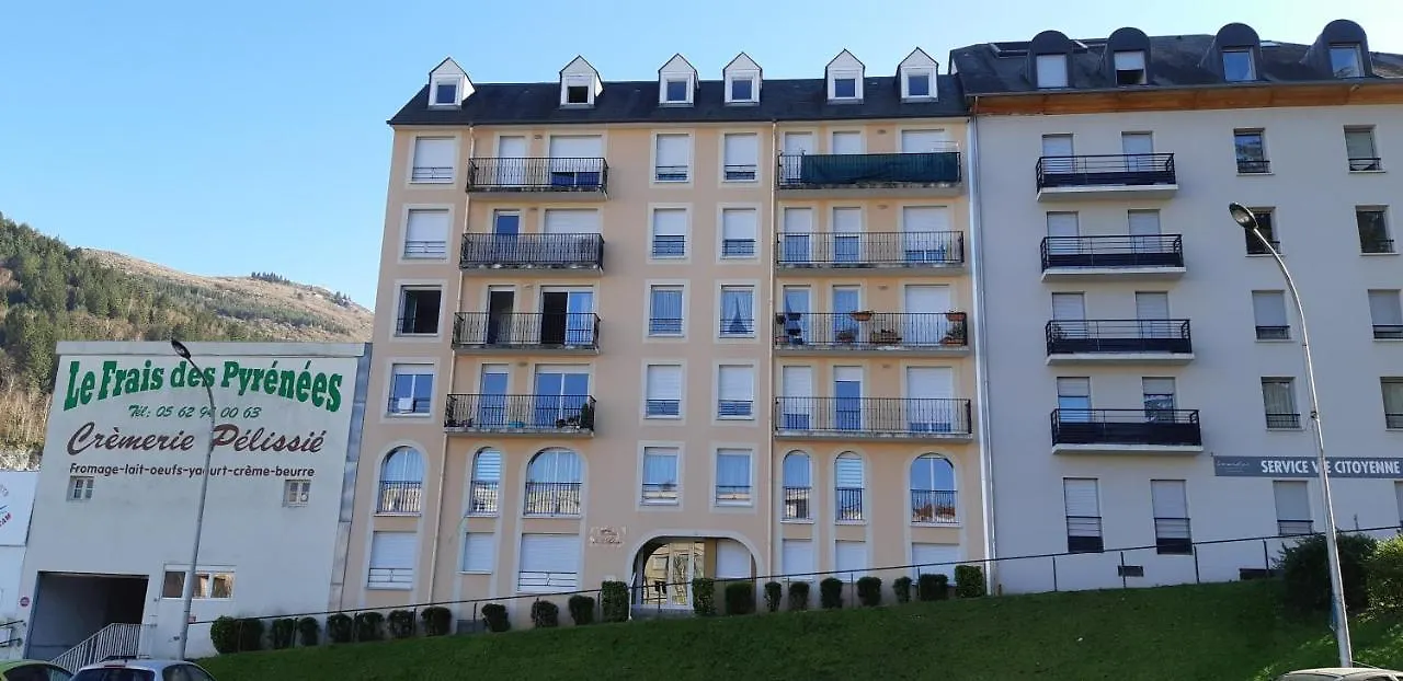 Appartement T3 entièrement rénové - 6 couchages à Lourdes 0*,  France